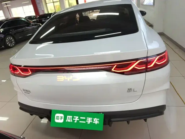 BYD Qin L — Фото автомобиля 5