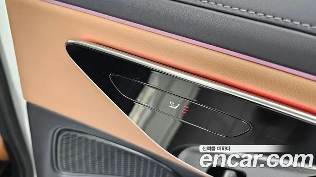 Mercedes-Benz E-Class — Фото автомобиля 19