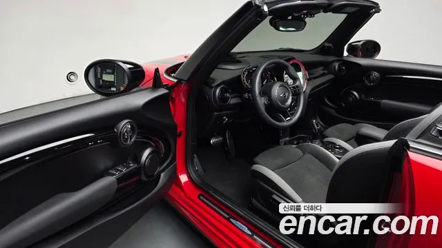 MINI Cooper Convertible — Фото автомобиля 15