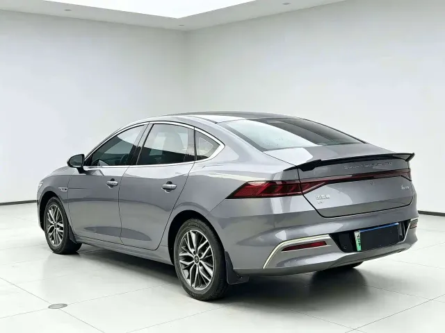 BYD Qin PLUS — Фото автомобиля 9