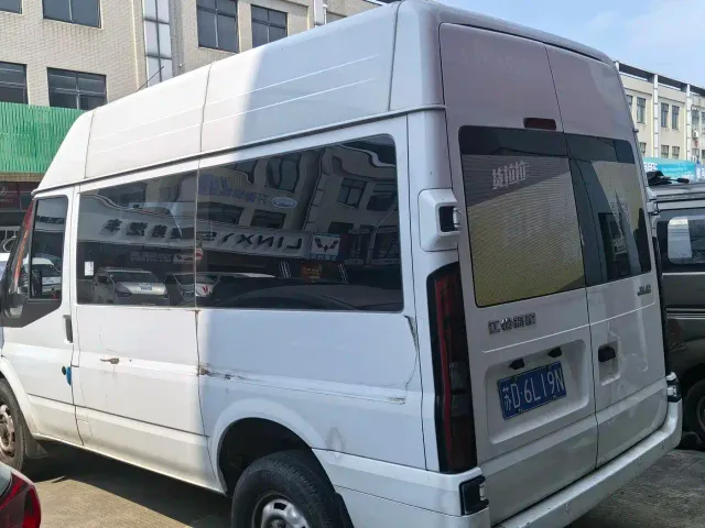 JMC Fushun — Фото автомобиля 9
