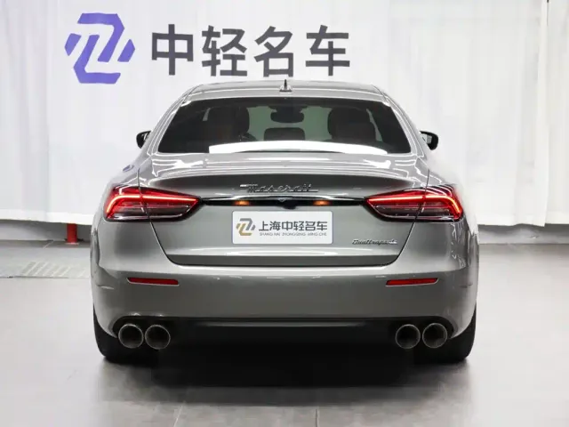 Maserati Quattroporte — Фото автомобиля 4