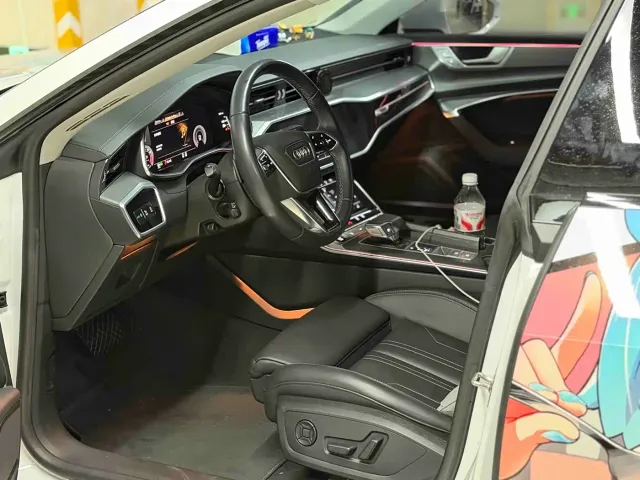 Audi A7 — Фото автомобиля 9