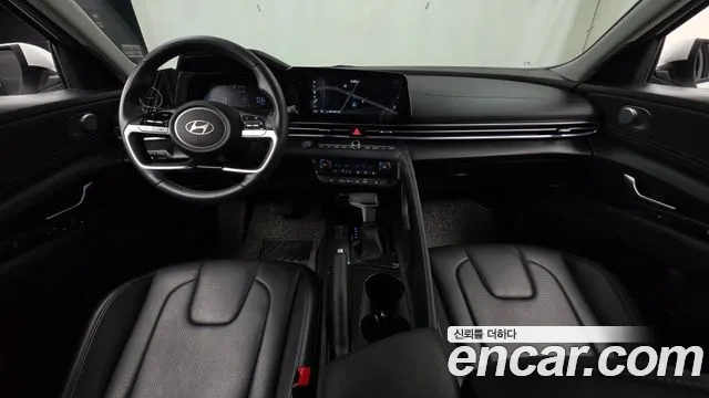 Hyundai AVANTE Новый Avante (CN7) — Фото автомобиля 7