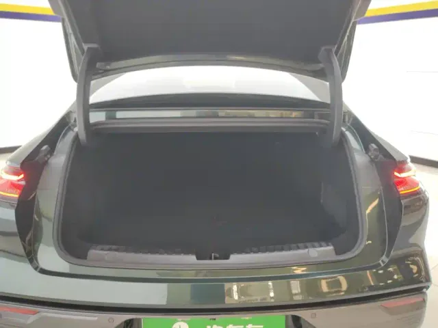 Geely Galaxy Xingyao 8 — Фото автомобиля 4