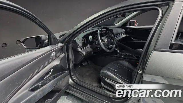 Hyundai Avante — Фото автомобиля 15
