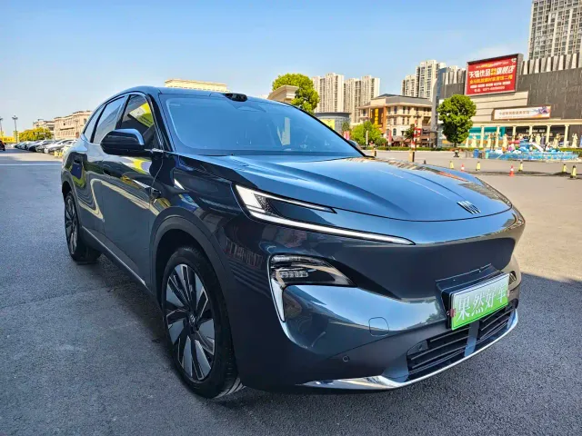 Buick Zhijing E7 — Фото автомобиля 3