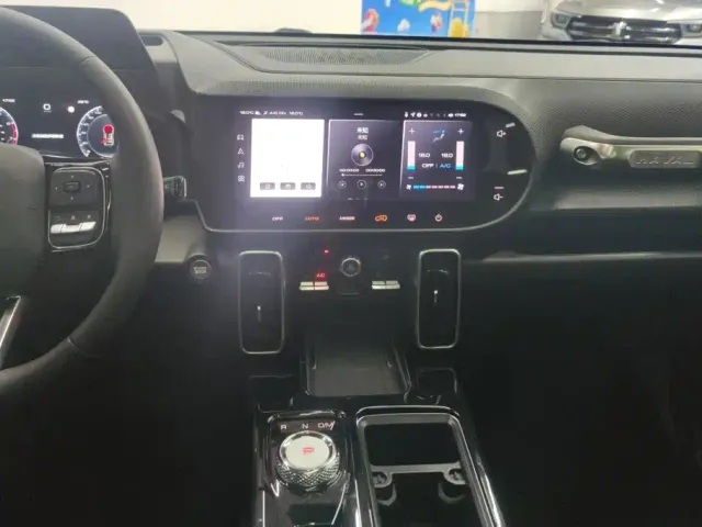 Haval Big Dog — Фото автомобиля 13