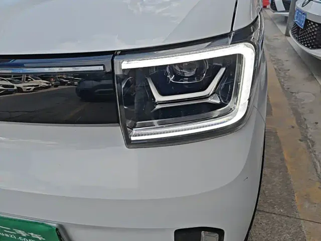 Wuling Hongguang Mini EV — Фото автомобиля 23