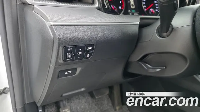 Kia K5 K5 3 поколение 2.0 LPI(Для проката) — Фото автомобиля 17