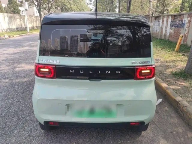 Wuling Motors Hongguang MINIEV 2022 Macaron Fashion LFP — Фото автомобиля 5