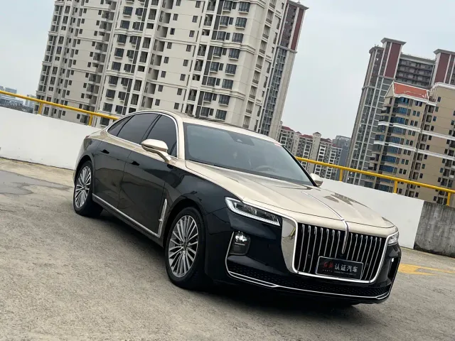 Hongqi H9 — Фото автомобиля 12