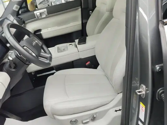 BYD FangChengBao Titanium 7 — Фото автомобиля 14
