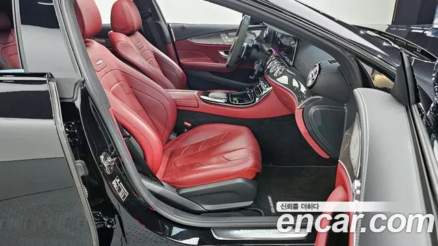 Mercedes-Benz CLS-Class — Фото автомобиля 10
