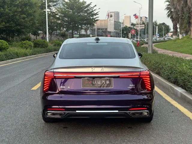 Hongqi H5 — Фото автомобиля 10