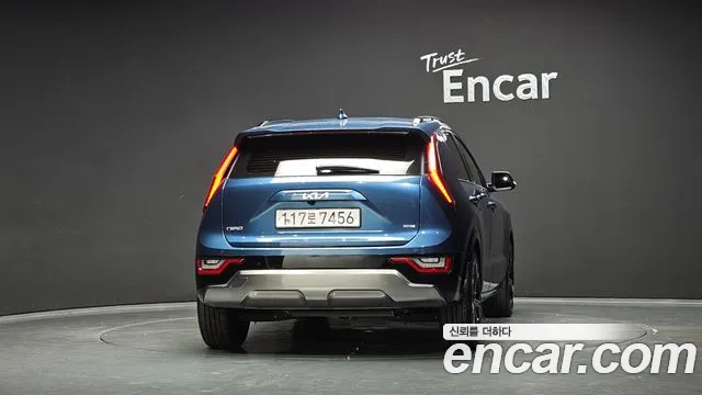 Kia Niro The All New Niro Prestige — Фото автомобиля 4