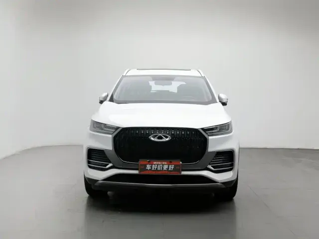 Chery Tiggo 8 — Фото автомобиля 3