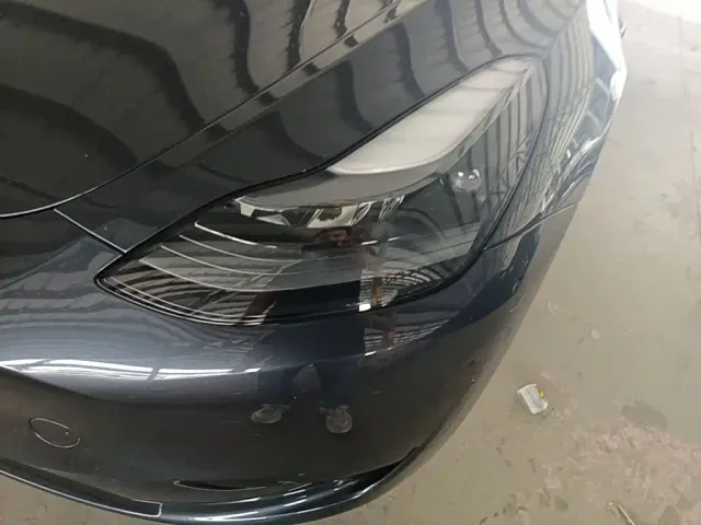 Tesla Model Y — Фото автомобиля 23