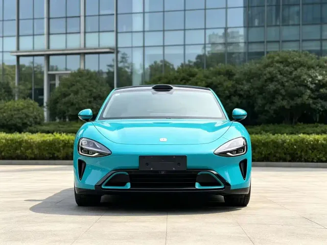 Xiaomi SU7 — Фото автомобиля 2