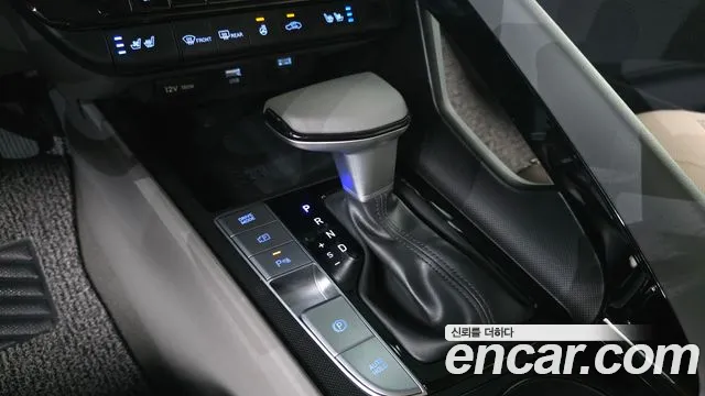 Hyundai AVANTE Avante (CN7) — Фото автомобиля 9