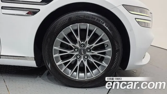 Genesis G80 Бензин 2.5 турбо AWD — Фото автомобиля 5