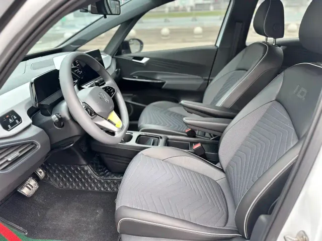 Volkswagen ID.3 — Фото автомобиля 14