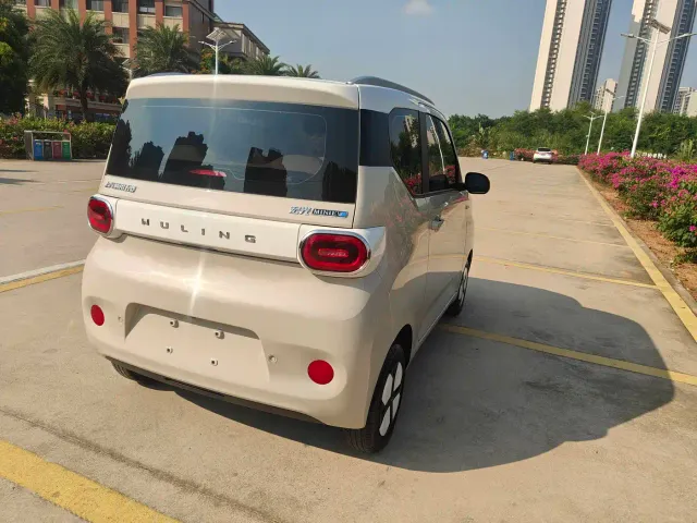 Wuling Hongguang Mini EV — Фото автомобиля 3