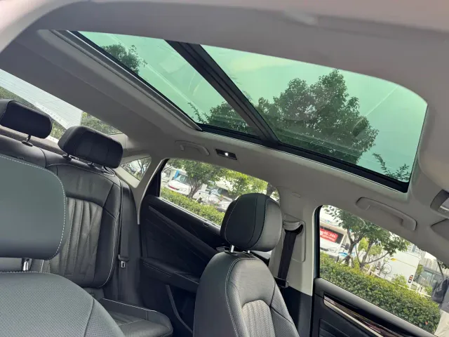 Volkswagen Passat — Фото автомобиля 17