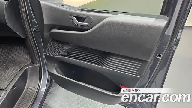 Hyundai Staria Staria Карго 3 места — Фото автомобиля 21