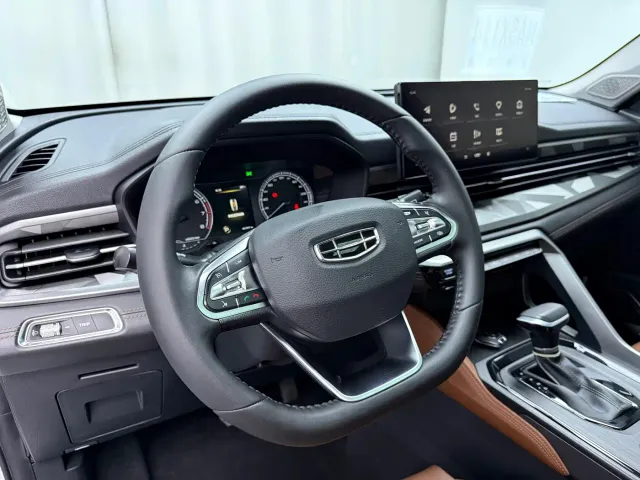 Geely Vision X6 — Фото автомобиля 7