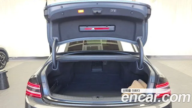 Genesis G80 RG3 — Фото автомобиля 20