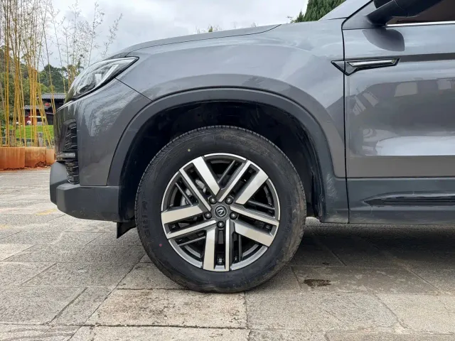 Changan CS75 — Фото автомобиля 10
