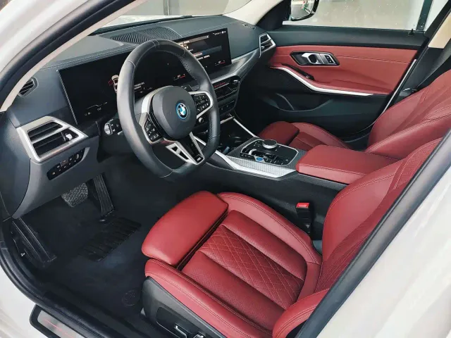 BMW i3 — Фото автомобиля 7