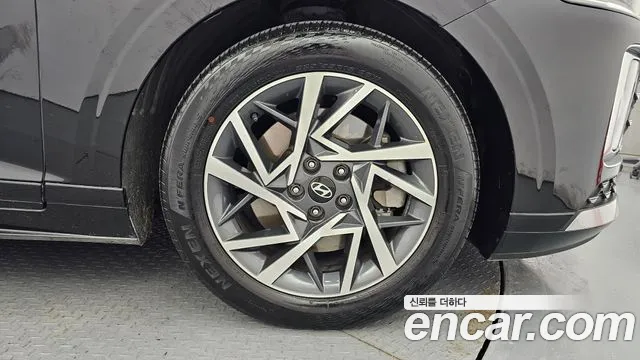 Hyundai Grandeur GN7 — Фото автомобиля 6