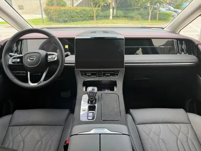 GAC Trumpchi M8 — Фото автомобиля 20
