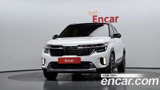 Kia Seltos Бензин 1.6 турбо 2WD — Фото автомобиля 3