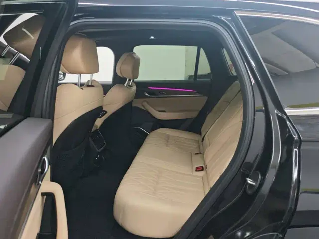 Geely Xingyue L — Фото автомобиля 11