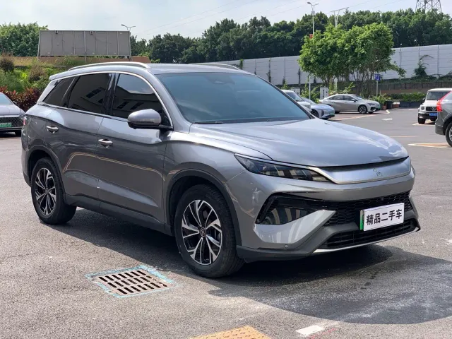 BYD Song Pro — Фото автомобиля 3