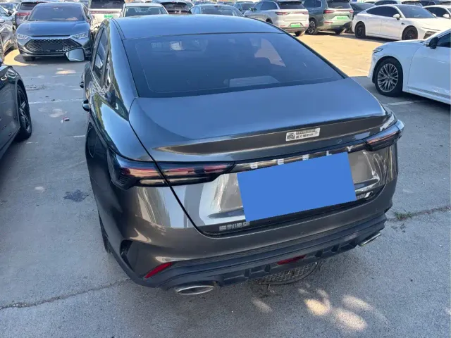 Geely Binrui — Фото автомобиля 9