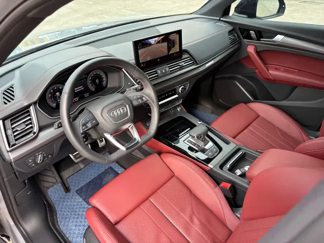 Audi Q5L — Фото автомобиля 5