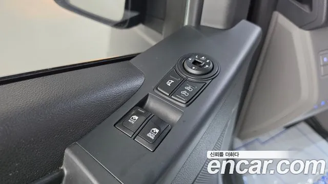 Hyundai Solati Solati 15 мест — Фото автомобиля 29