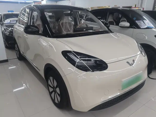 Wuling Bingo — Фото автомобиля 21