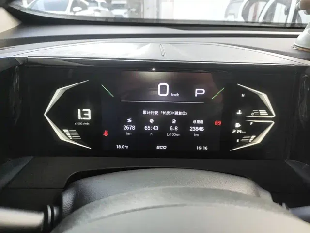 GAC Trumpchi GS3 — Фото автомобиля 11