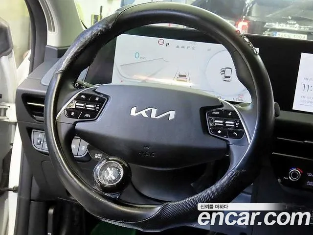 Kia EV6 — Фото автомобиля 8