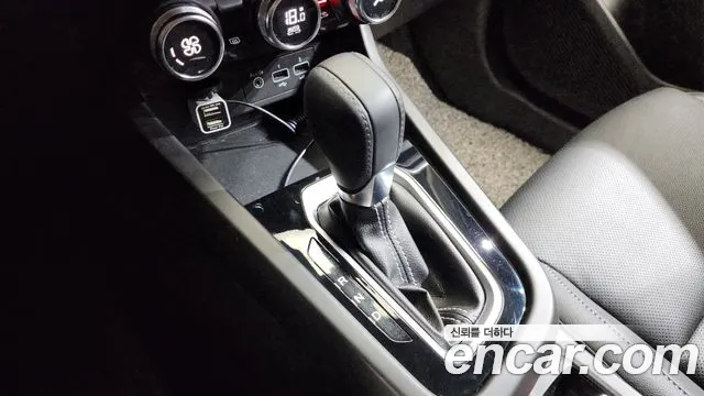 Renault Korea XM3 — Фото автомобиля 9