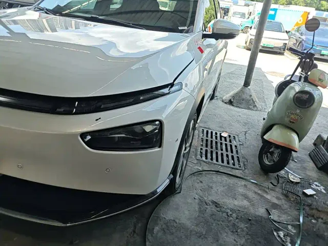 Xpeng G3 — Фото автомобиля 23