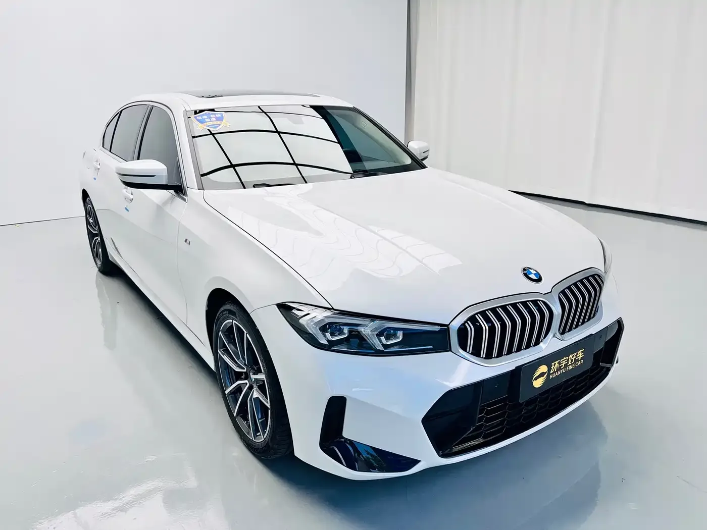 BMW BMW 3 Series 2023 320Li M Sport Package — Фото автомобиля 3