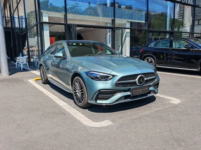 Mercedes-Benz C-Class — Фото автомобиля 3