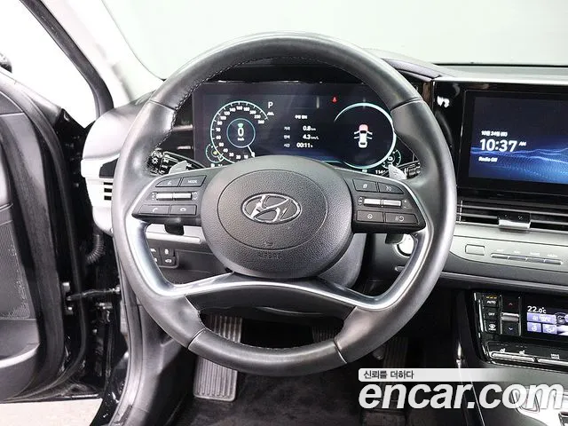 Hyundai Grandeur (New) Hybrid — Фото автомобиля 14