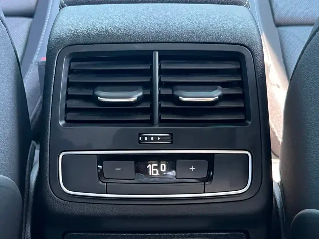 Audi A4L — Фото автомобиля 30